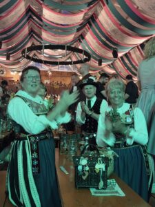 Volksfestauszug_2026_10