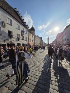 Volksfestauszug_2026_4